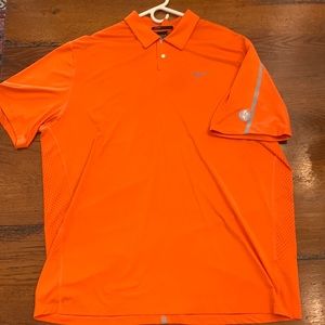 Nike Dri-Fit Tiger Woods Collection golf shirt